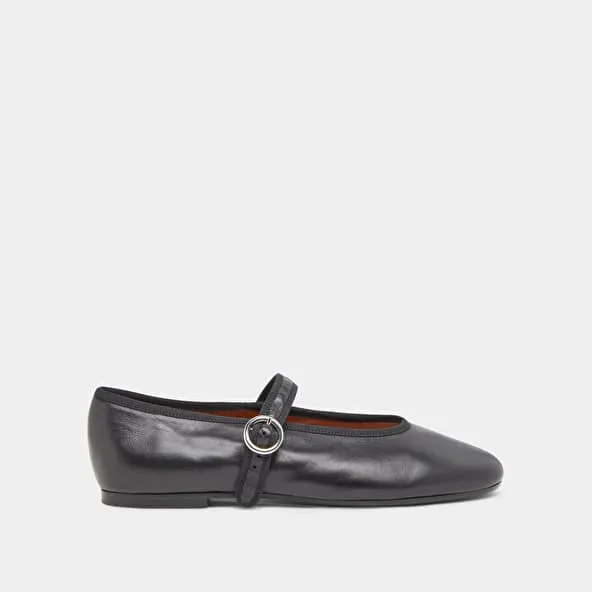 Ballet flats with straps and adjustable buckles in black leather