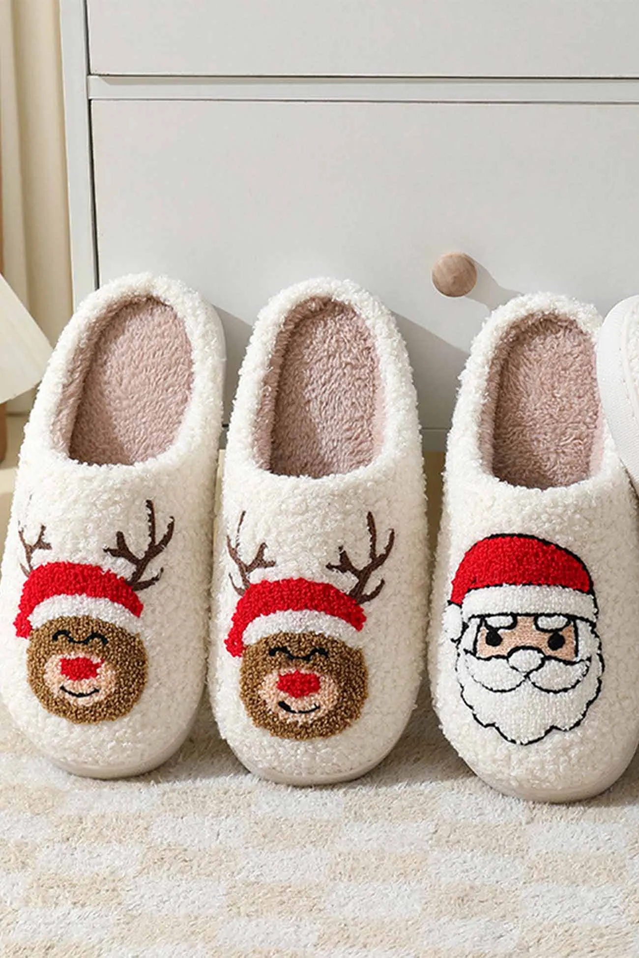 Christmas Graphic Plush House Slippers