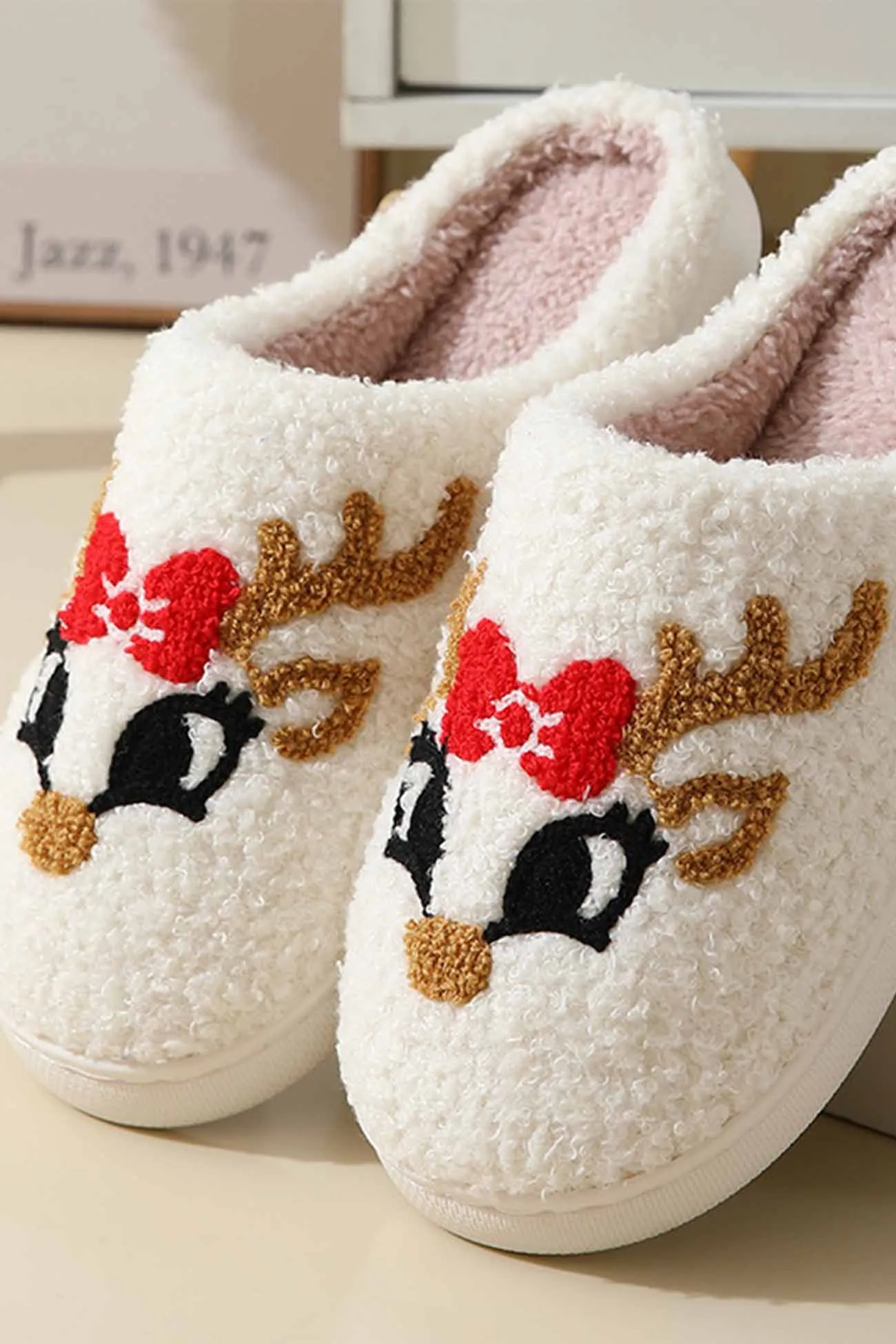 Christmas Graphic Plush House Slippers