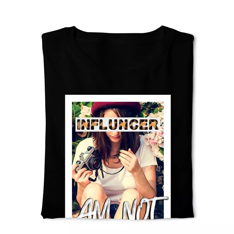 Influncer i am not - Digital Graphics Basic T-shirt Black